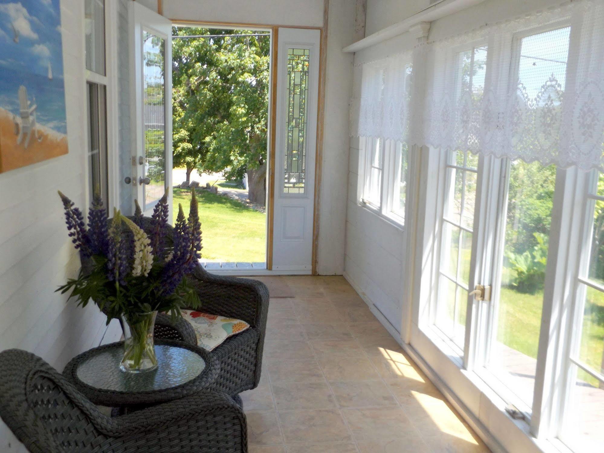 Deer Island Inn Lords Cove Esterno foto